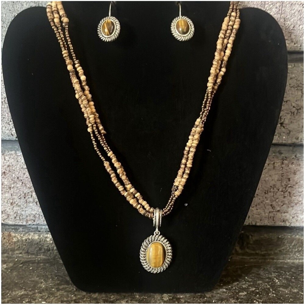 Avon Vintage Tigers Eye Pendant And Natural Wood Bead Necklace And Earring Set